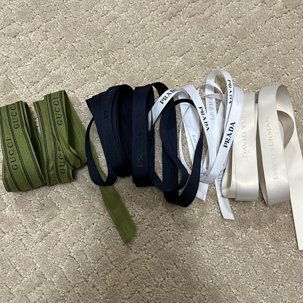 1 Hermes, 2 Prada, Gucci and 2 David Yurman ribbons